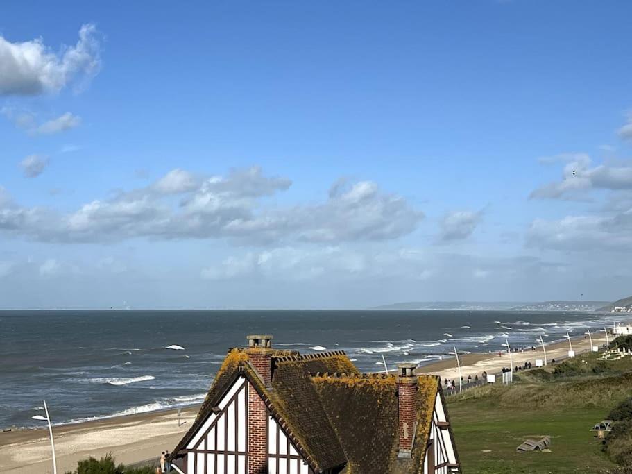 Appartement Sur La Plage / Enjoy The Beach à Cabourg Extérieur photo