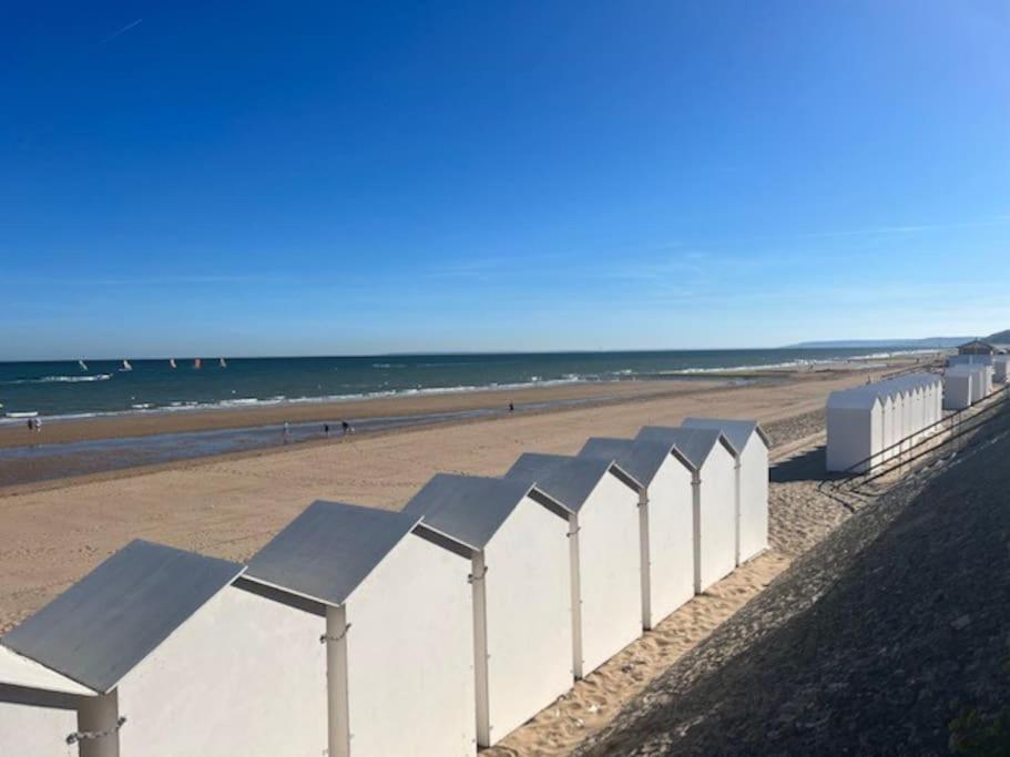Appartement Sur La Plage / Enjoy The Beach à Cabourg Extérieur photo