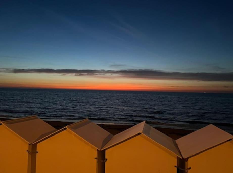 Appartement Sur La Plage / Enjoy The Beach à Cabourg Extérieur photo